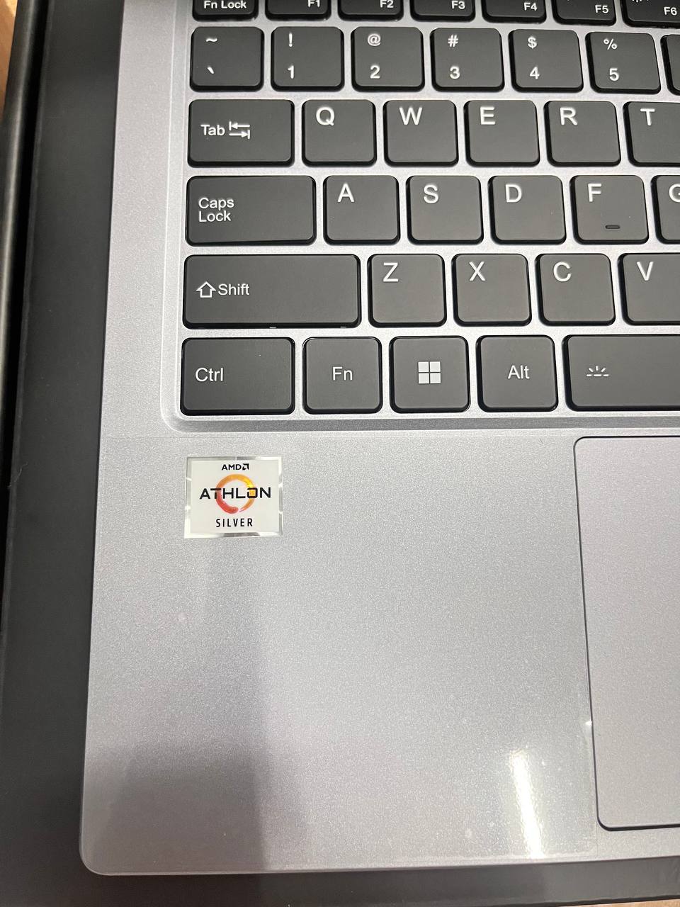 Ningmei NLR10030EO82 AMD 3020E/14"/ 8GB 256 SSD /W11 PRO - Image 2